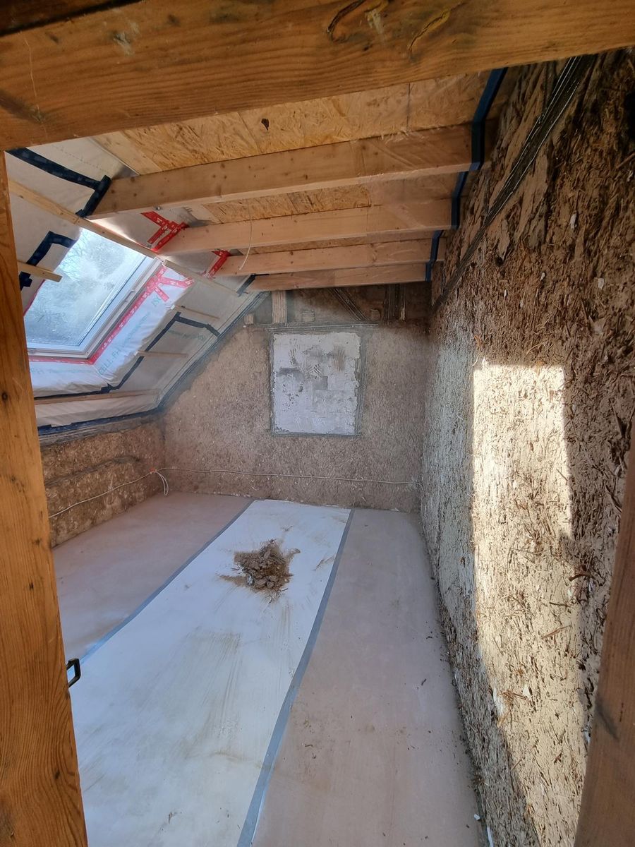 Lehmputz an Gefach und Laibung – Projektfoto von Cumia Putzwerk
